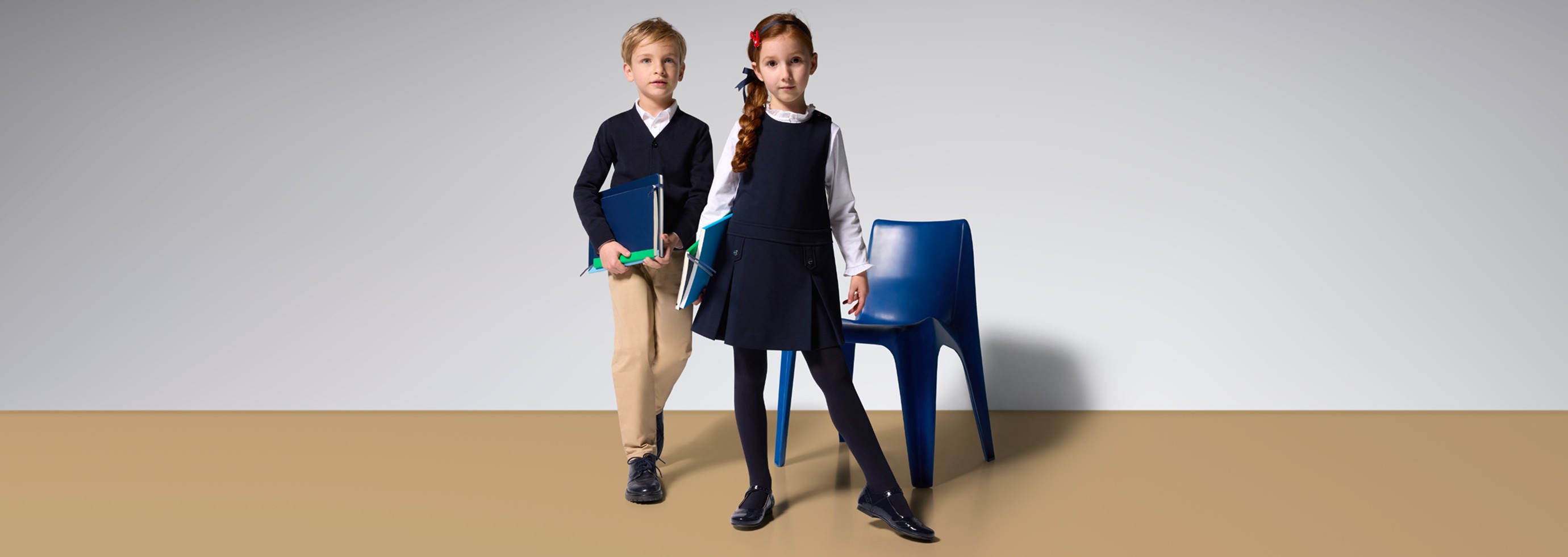 La collection d’unifomes fille et garçon pour l’école
